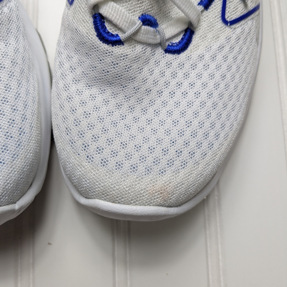 New Balance White and Blue Women's Sneakers - Picture 11 of 12